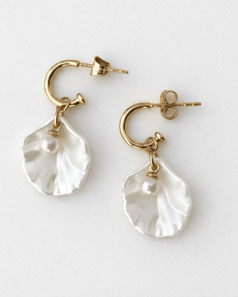 Shell Earrings Gold