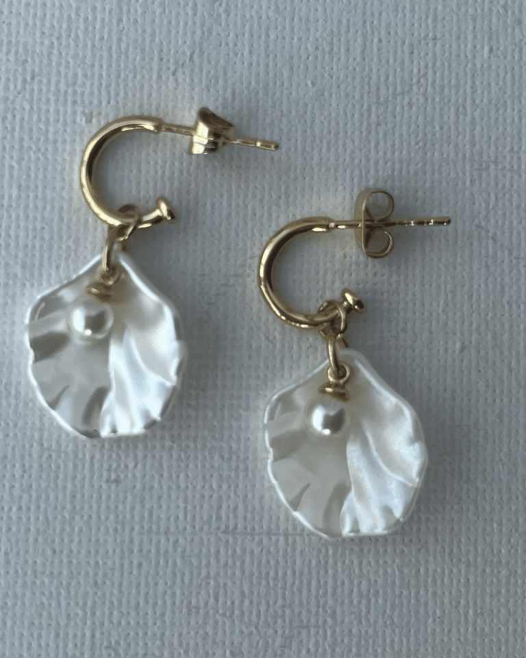 Shell Earrings Gold